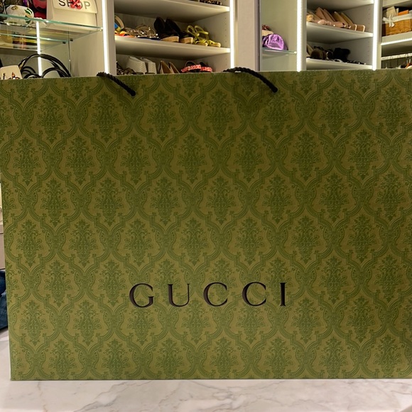 Gucci x Balenciaga Collection - Picture 9 of 9